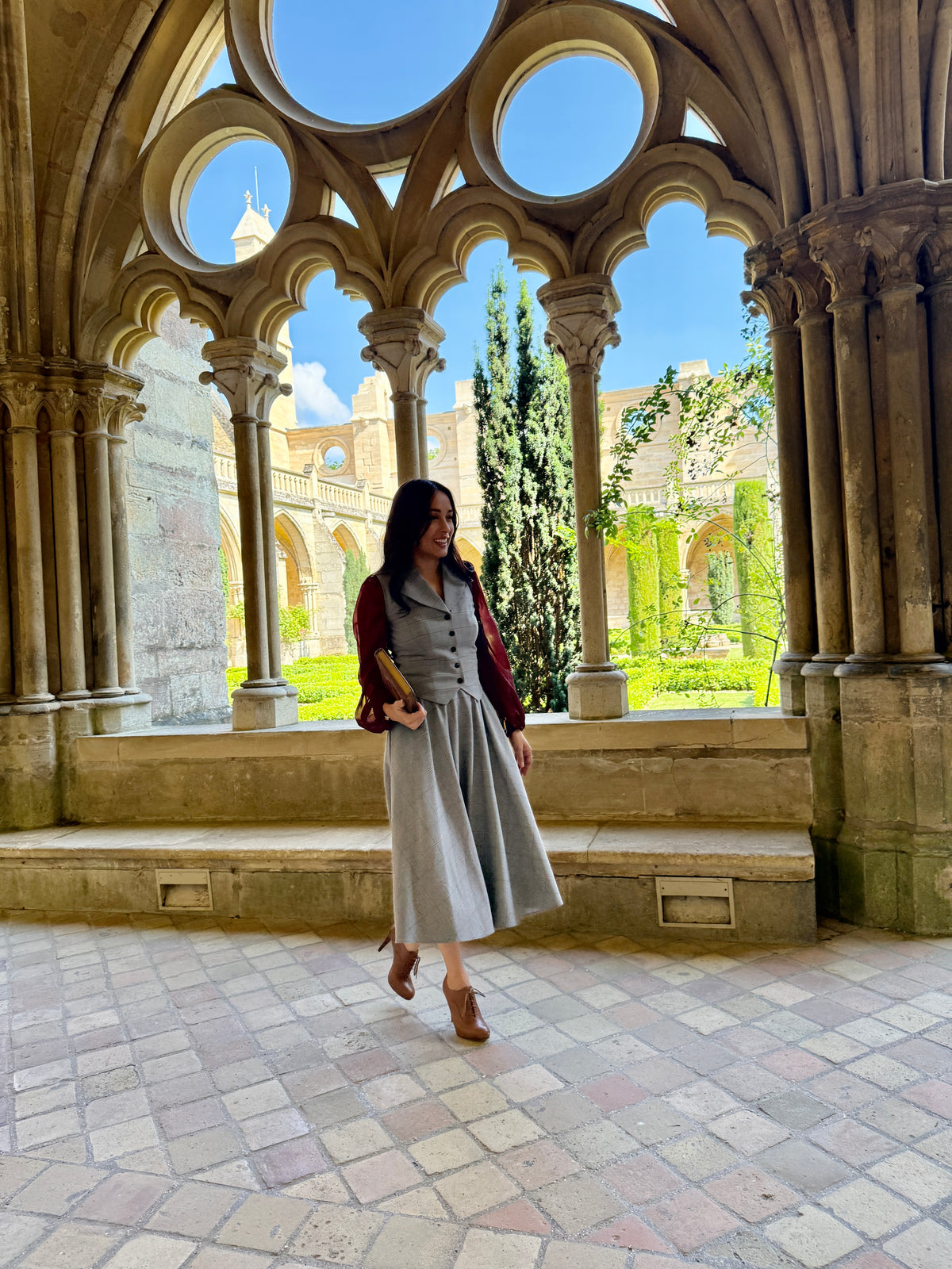 Academia Karorock Grau/Burgunderrot