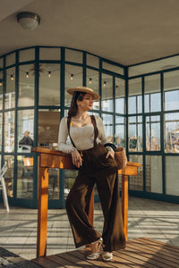 Academia Braune Hose