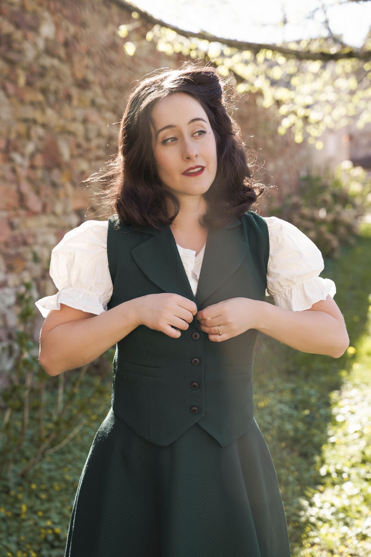 jupe académia vert sapin texturée  élégante taille haute bretelles optionnelles et ajustables made in france Polyester 