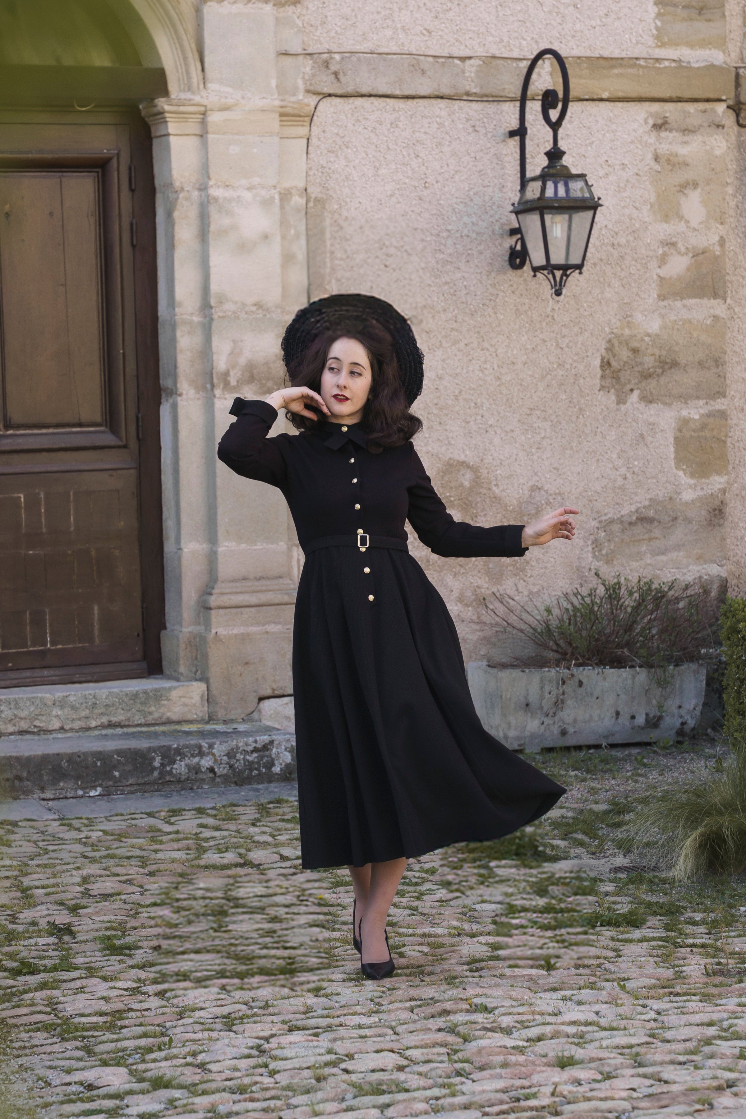 Robe Mia Noire – PIVOINE SIGNATURE - Main Image