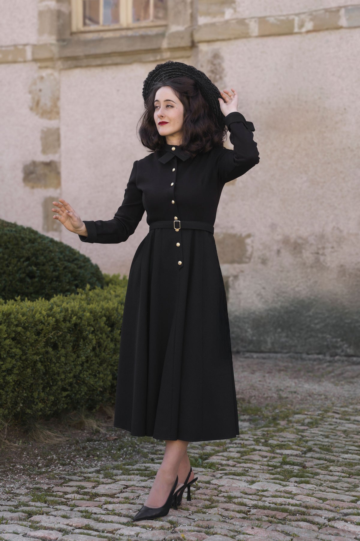 robe mia noire rétro année 50 ceinture incluse élégance intemporelle polyester maille fine milano made in france 